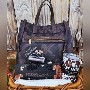 *** BUYERS BASKET GIVEAWAY ***